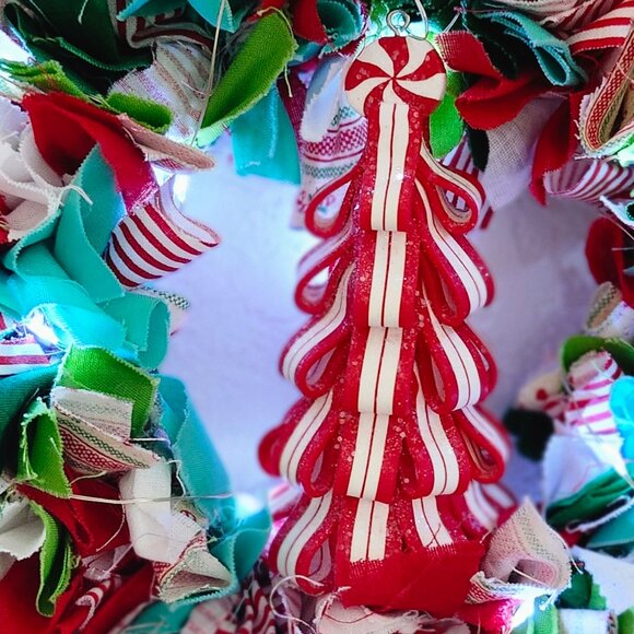 Rag Wreath Red Green 6" - Picture 2 of 5